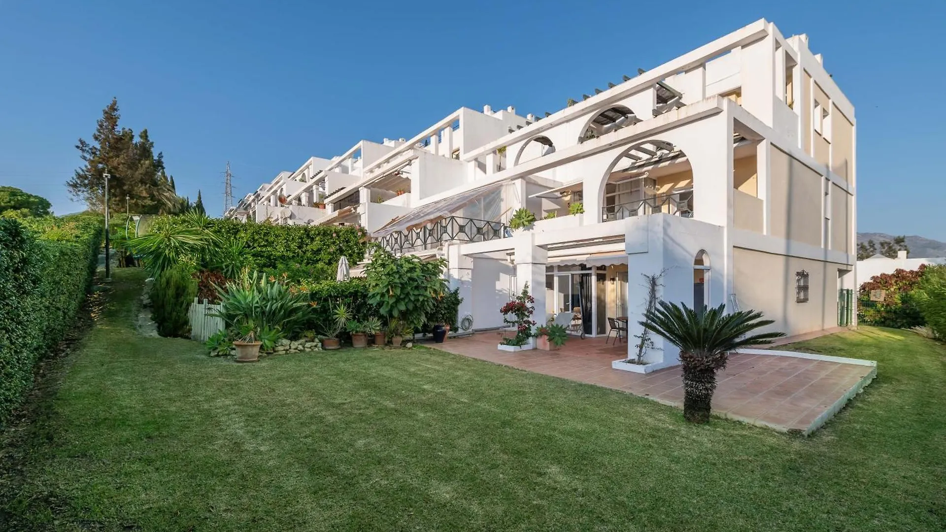 شقة Apartamento Con Piscina En 1ª Linea Golf La Quinta بينهافيس إسبانيا